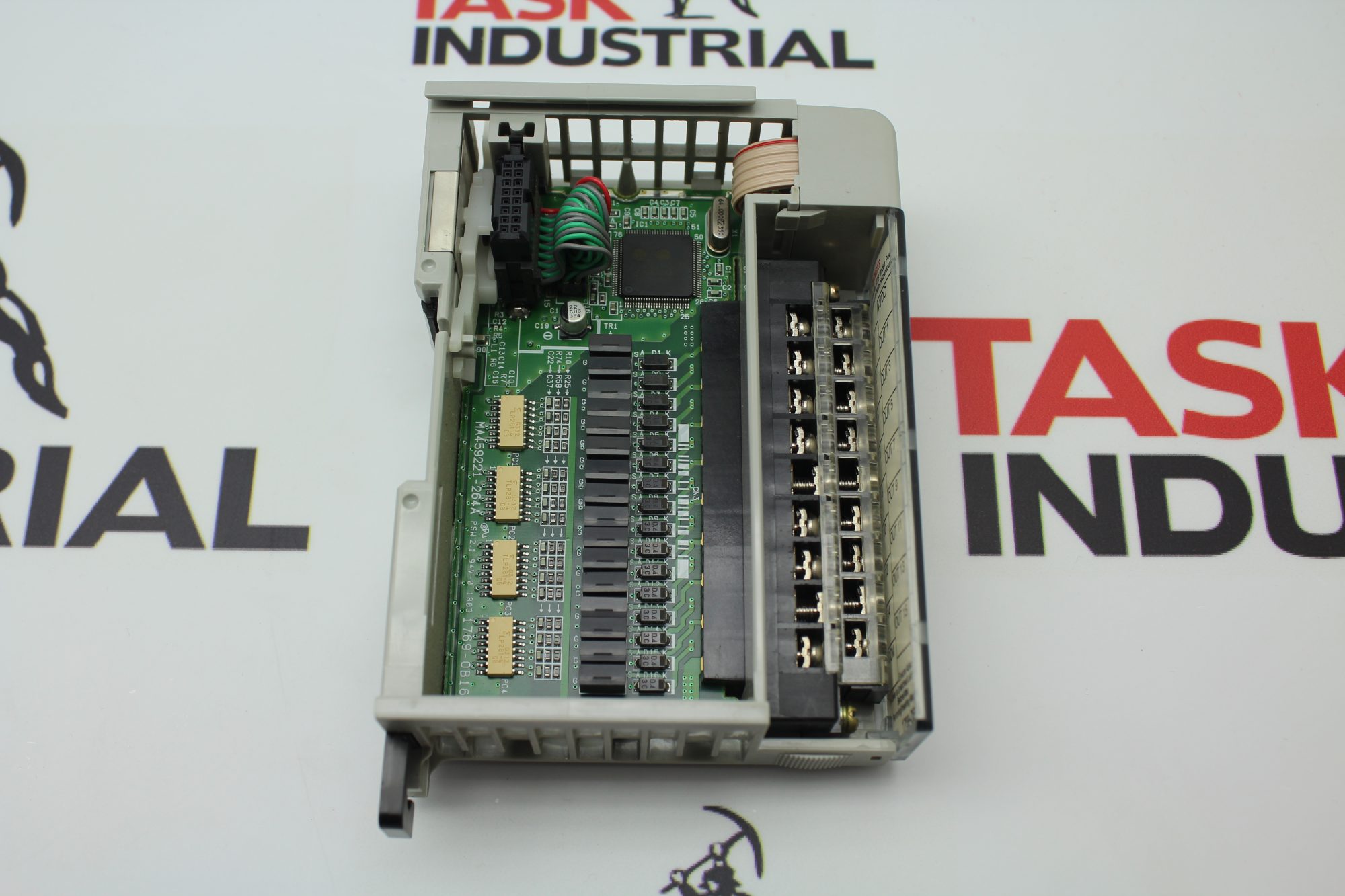 Allen-Bradley Compact I/O 1769-OA16 Ser. B, Rev. 1 Input Module