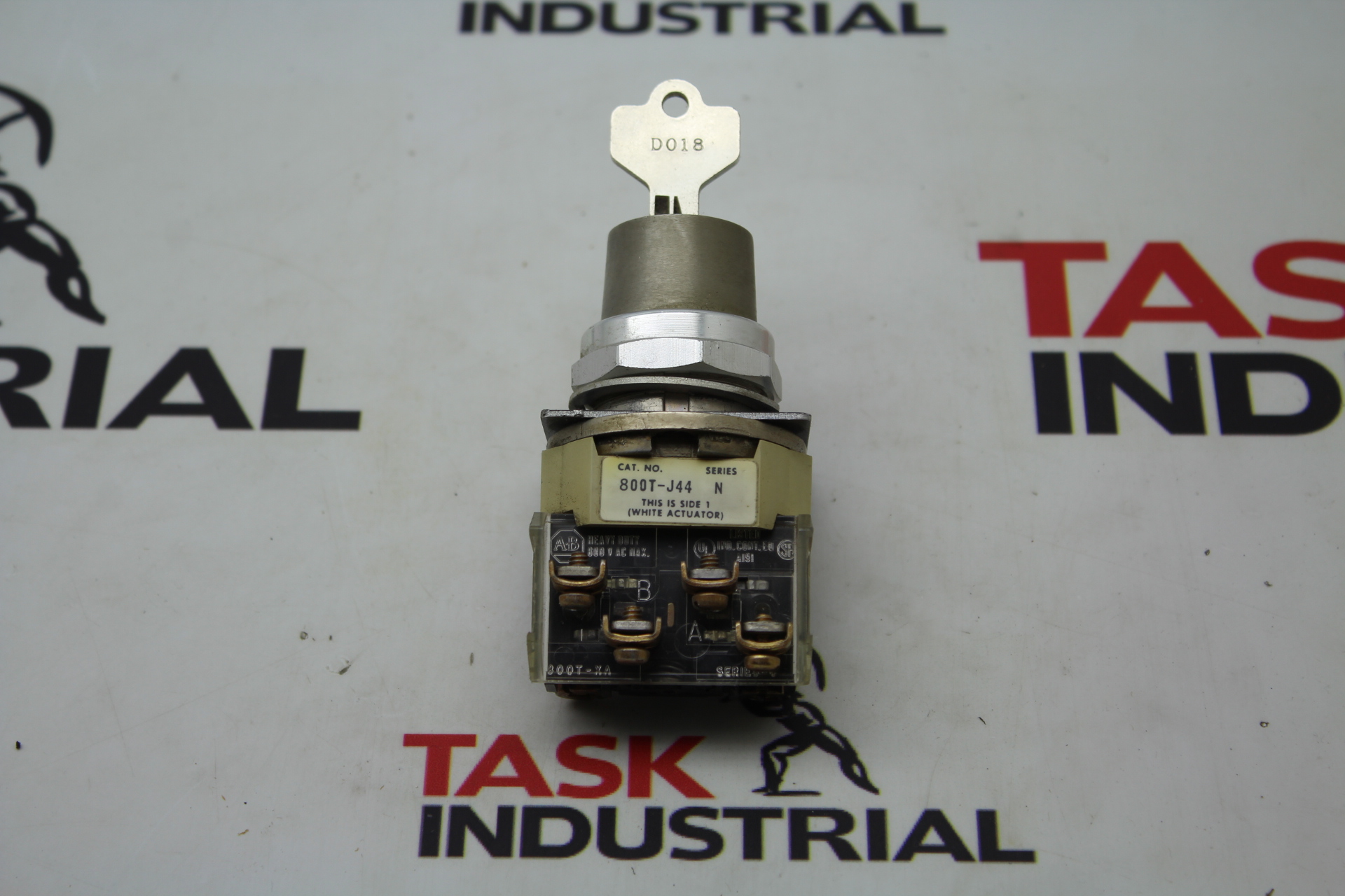 Allen Bradley 800t J44 Series N Selector Operator Key