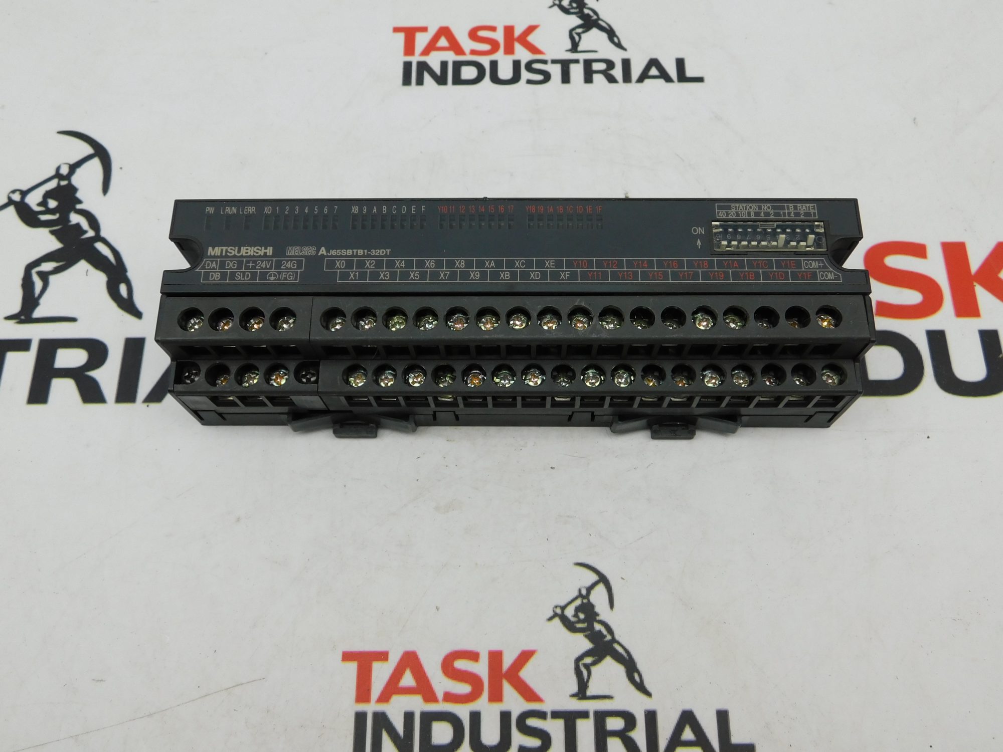 Mitsubishi AJ65SBTB1-32DT Input/Output Unit