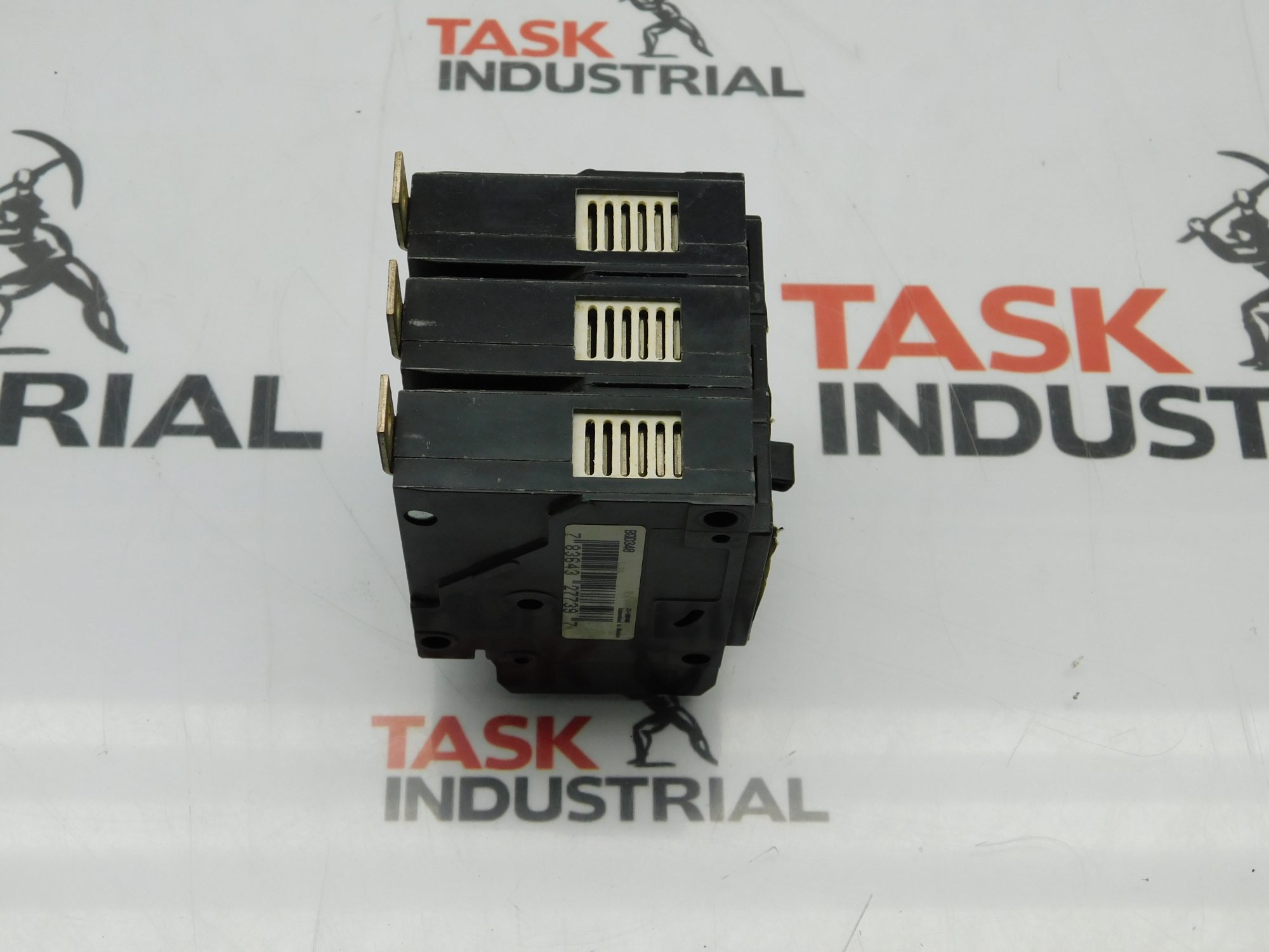 Siemens BQD340 3 Pole 40 Amp Type 480/277 V - Task Surplus